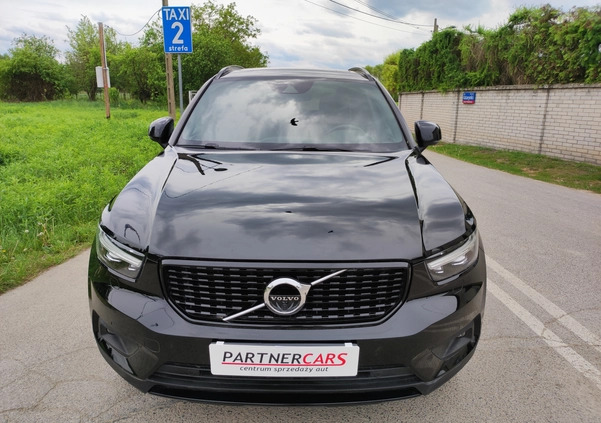Volvo XC 40 cena 119900 przebieg: 55000, rok produkcji 2019 z Brok małe 379